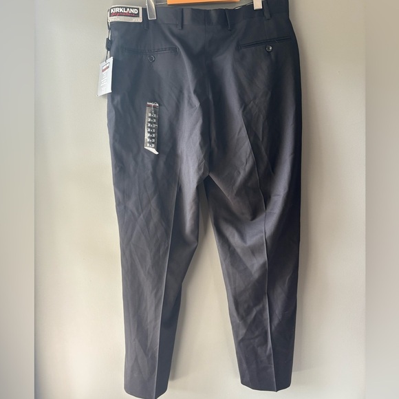 NWT Kirkland, size 38x30, men’s 100% Wool, Made in Italy black dress pants - Picture 4 of 8